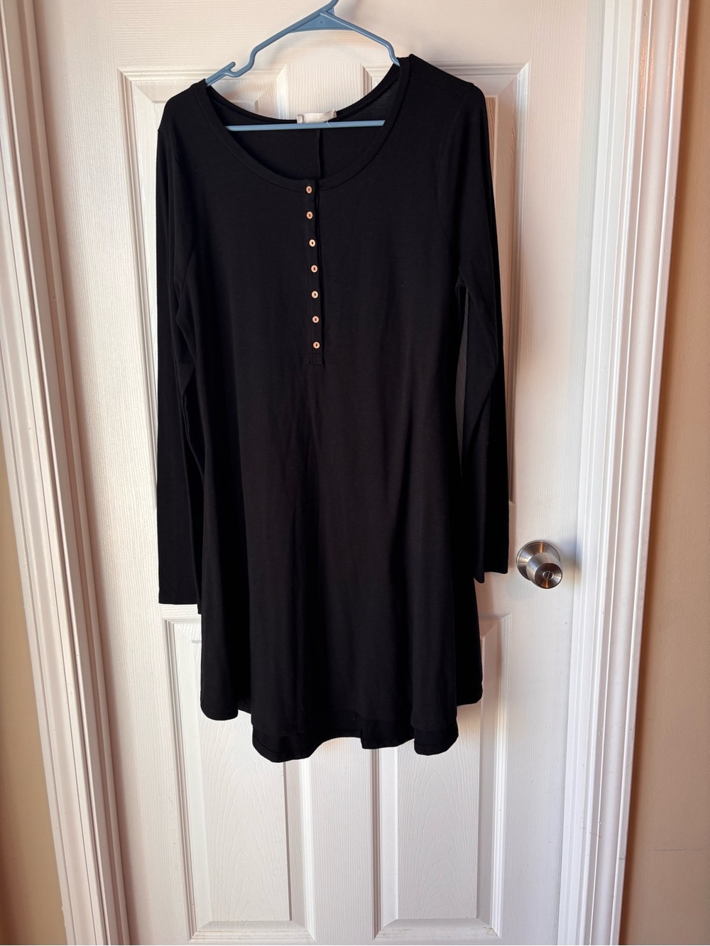 Zenana Outfitters Black Long-Sleeve Henley Tunic Dress